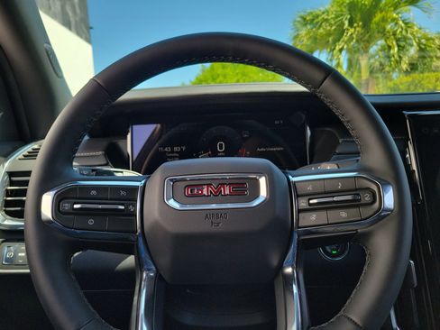 New 2026 GMC Acadia Elevation FWD image 26