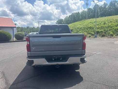 Used 2021 Chevrolet Silverado 1500 LT w/ Z71 Off-Road Package AWD/4WD image 8