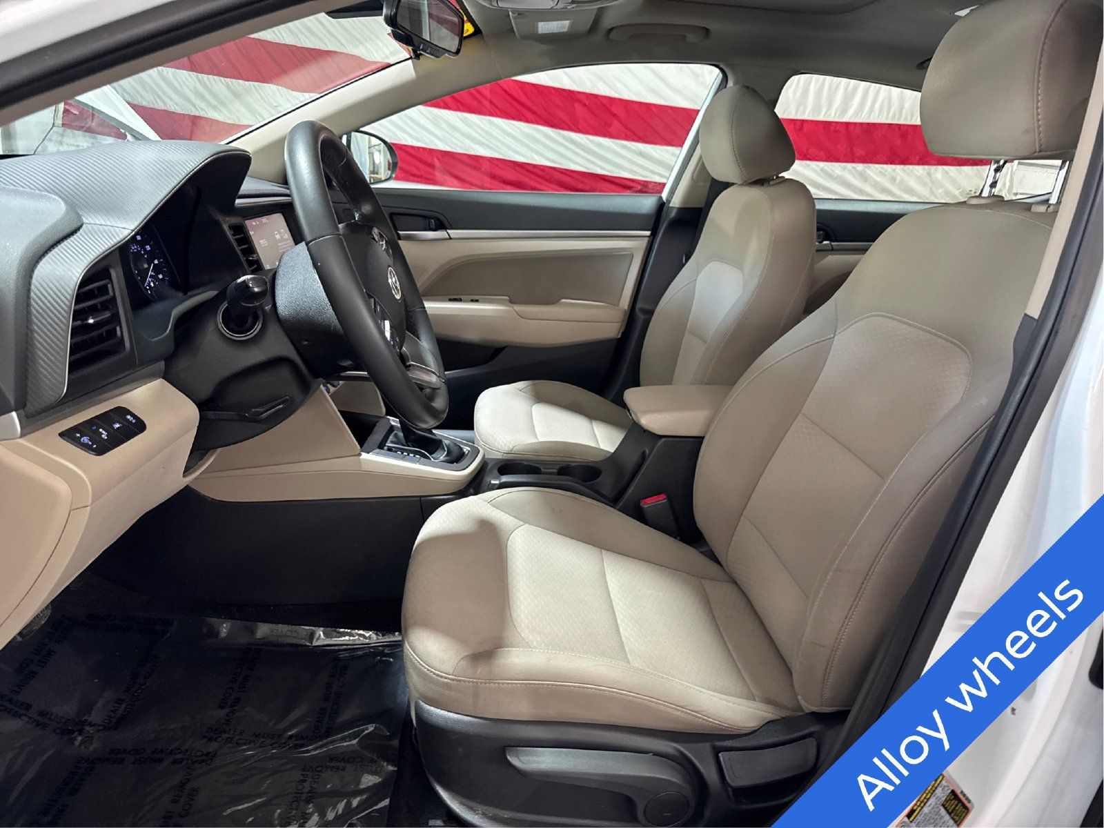 Used 2020 Hyundai Elantra Value Edition FWD image 9