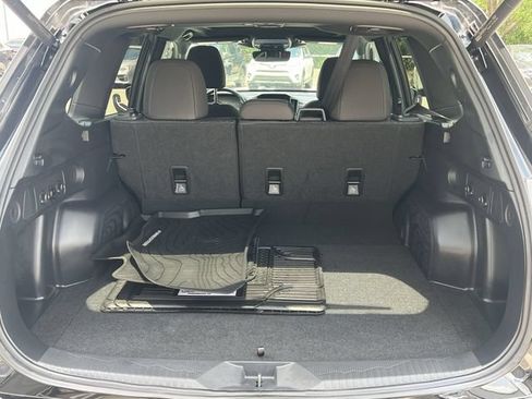 Certified 2026 Subaru Forester Premium AWD/4WD image 38