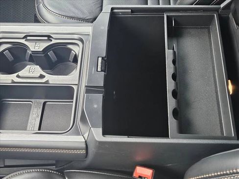 Used 2024 Ford F250 Platinum w/ FX4 Off-Road Package image 15