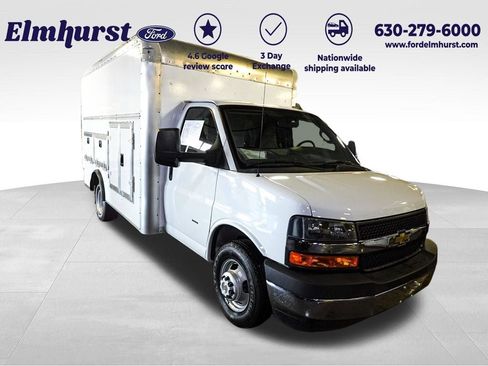 Used 2022 Chevrolet Express 3500 w/ Power Convenience Package RWD image 1