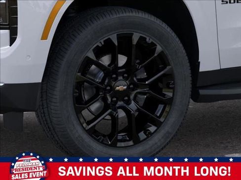 New 2026 Chevrolet Suburban LT w/ Comfort Package image 9