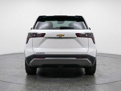 Used 2025 Chevrolet Equinox LT FWD image 7