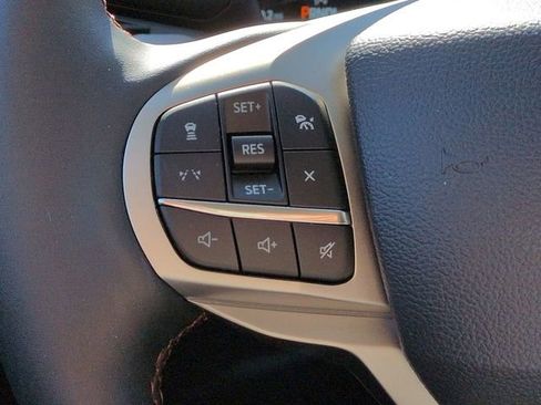 New 2026 Ford Explorer Active w/ Active Comfort Package image 30