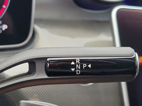 Used 2024 Mercedes-Benz C 300 Sedan image 19