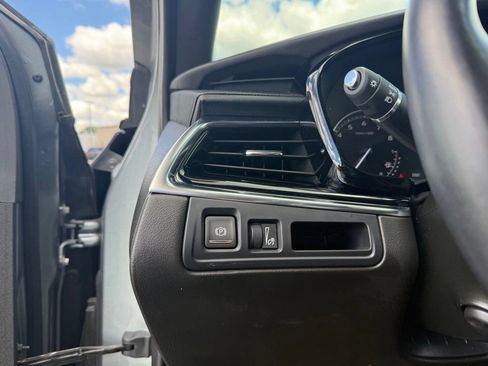 Certified 2024 Cadillac XT6 Sport AWD/4WD image 21