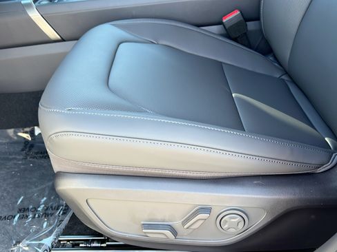 New 2027 Kia Seltos EX FWD image 17