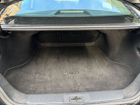 Used 2025 Nissan Sentra SV FWD image 25