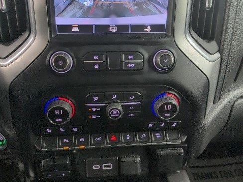 Used 2021 Chevrolet Silverado 1500 LTZ image 11