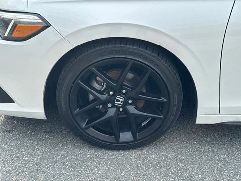 Used 2024 Honda Civic Sport image 11