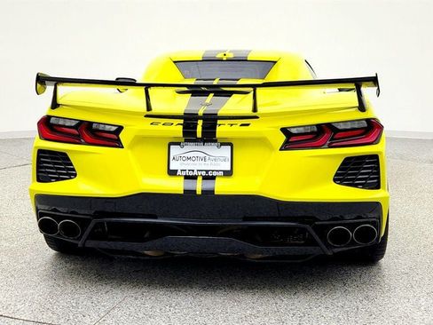 Used 2021 Chevrolet Corvette Stingray Premium Conv w/ Z51 Performance Package RWD image 6