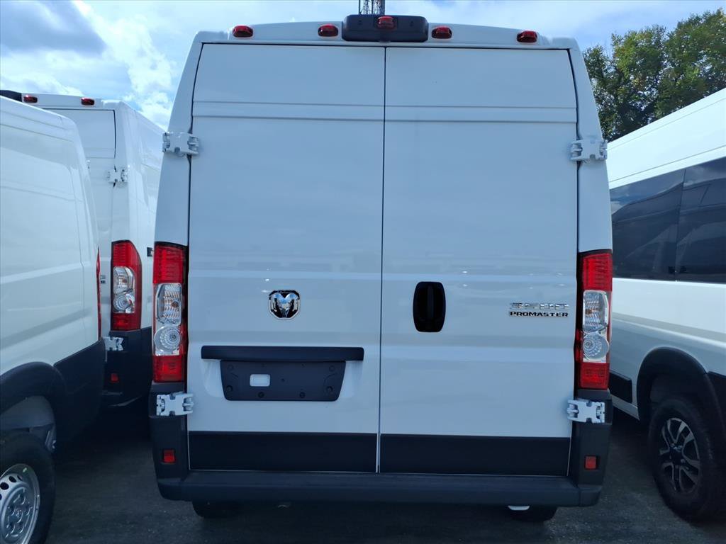 New 2026 RAM ProMaster 3500 w/ Convenience Group FWD image 4