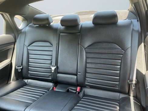 Used 2023 Kia Forte GT-Line w/ GT-Line Premium Package FWD image 14