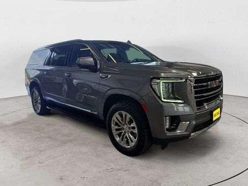 Used 2021 GMC Yukon XL SLT AWD/4WD image 3