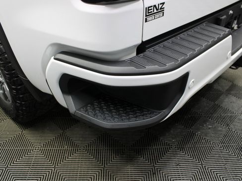 Used 2024 GMC Sierra 1500 AT4 w/ Technology Package image 49