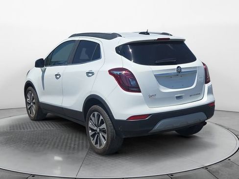 Used 2021 Buick Encore Preferred FWD image 3