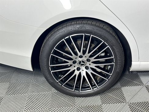 Certified 2025 Mercedes-Benz C 300 Sedan image 19