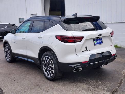 Used 2024 Chevrolet Blazer RS AWD/4WD image 3