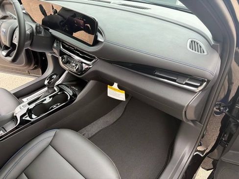 New 2026 Buick Envista Sport Touring w/ Convenience I Package FWD image 25