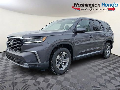 New 2025 Honda Pilot EX-L image 3