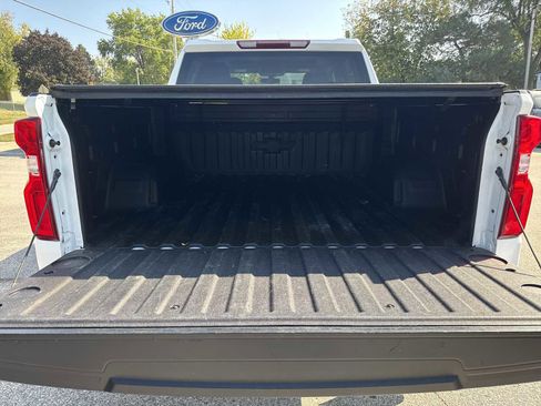 Used 2022 Chevrolet Silverado 1500 LT Trail Boss w/ Safety Package image 12