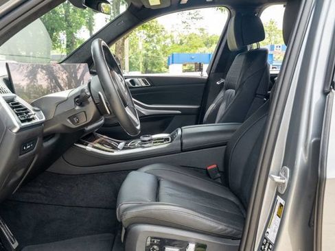 Used 2025 BMW X5 M60i AWD/4WD image 23
