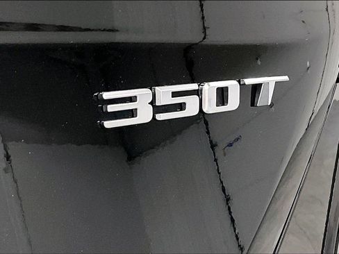 Used 2025 Cadillac CT4 Sport w/ Climate Package AWD/4WD image 9
