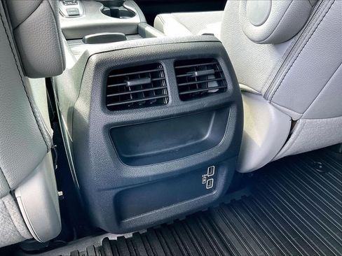 Used 2023 Honda Passport EX-L image 28