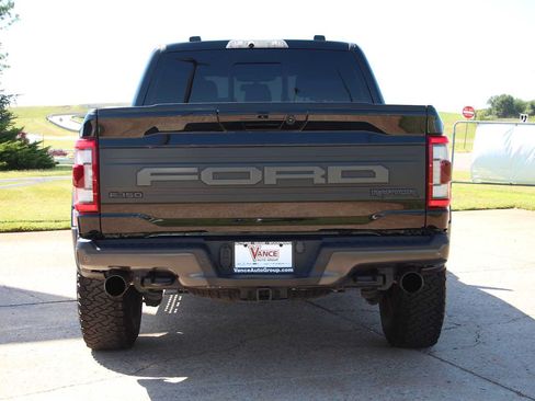 Used 2022 Ford F150 Raptor w/ Equipment Group 801A High AWD/4WD image 9