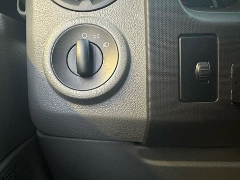 Used 2011 Ford E-150 and Econoline 150 w/ Commercial Cargo Van Pkg image 10