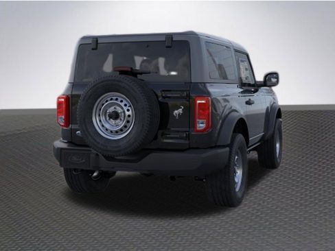 New 2026 Ford Bronco 2-Door AWD/4WD image 8
