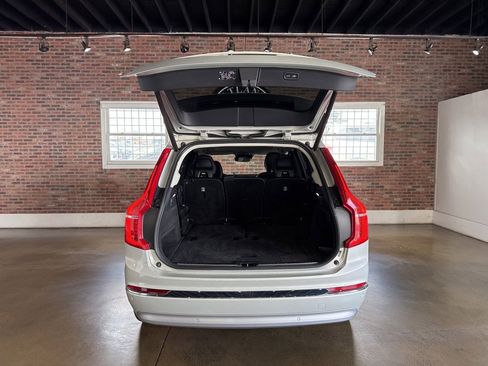 Used 2022 Volvo XC90 T6 Inscription w/ Advanced Package image 40