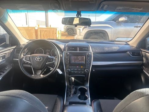 Used 2017 Toyota Camry SE image 26