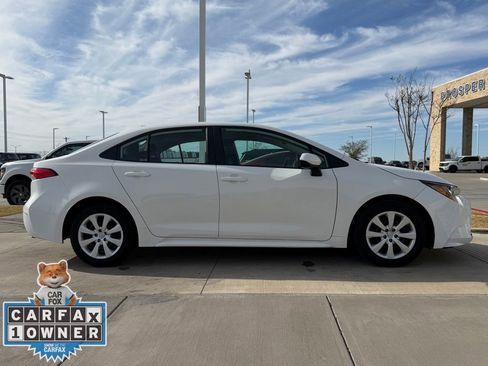 Used 2024 Toyota Corolla LE image 18