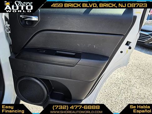 Used 2017 Jeep Patriot Latitude AWD/4WD image 20