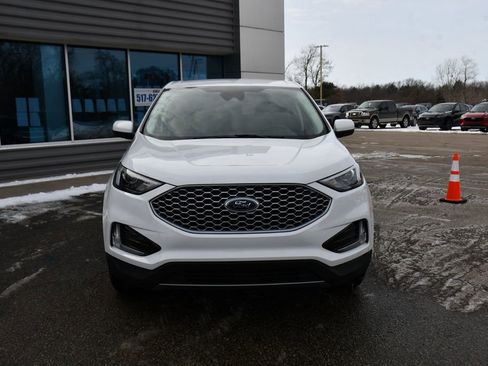 Used 2024 Ford Edge SEL w/ Convenience Package image 10