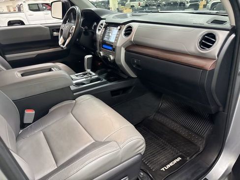 Used 2020 Toyota Tundra Limited w/ Limited Premium Package image 10