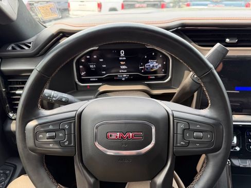 Used 2024 GMC Sierra 2500 AT4 w/ AT4 Preferred Package AWD/4WD image 23
