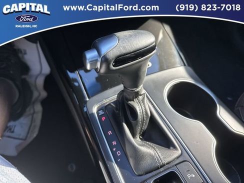 Used 2019 Kia Sorento SX w/ SX Touring Package image 31