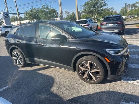 Used 2023 Volkswagen ID.4 Pro S image 11