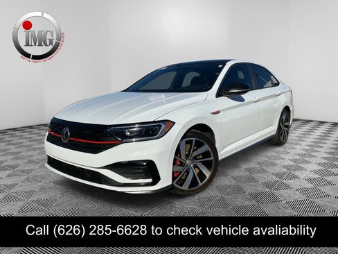 Used 2019 Volkswagen Jetta GLI image 1