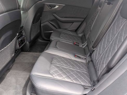 Used 2023 Audi SQ8 Premium Plus w/ Executive Package AWD/4WD image 20