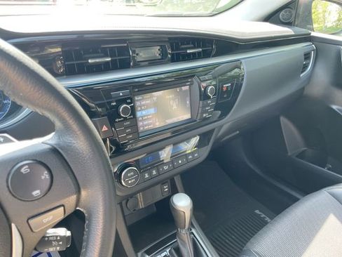 Used 2016 Toyota Corolla S image 20