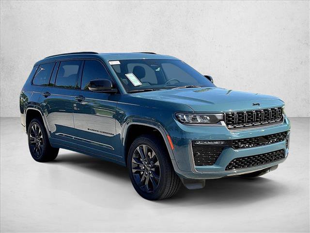 New 2026 Jeep Grand Cherokee L Limited AWD/4WD image 2