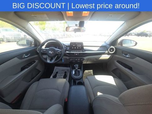 Used 2021 Kia Forte LXS FWD image 17