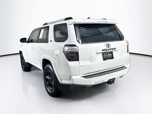 Used 2019 Toyota 4Runner SR5 RWD image 5