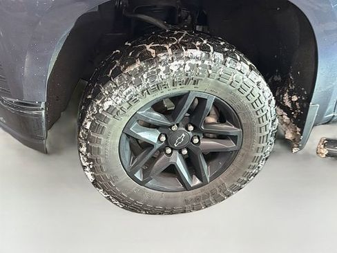 Used 2020 Chevrolet Silverado 1500 Custom Trail Boss w/ Custom Convenience Package image 26