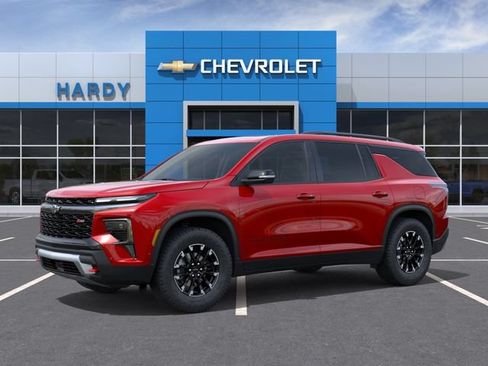 New 2026 Chevrolet Traverse Z71 w/ Enhanced Driving Package AWD/4WD image 2