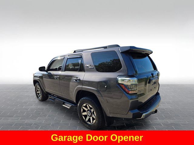 Used 2022 Toyota 4Runner TRD Off-Road Premium w/ Moonroof Package AWD/4WD image 6